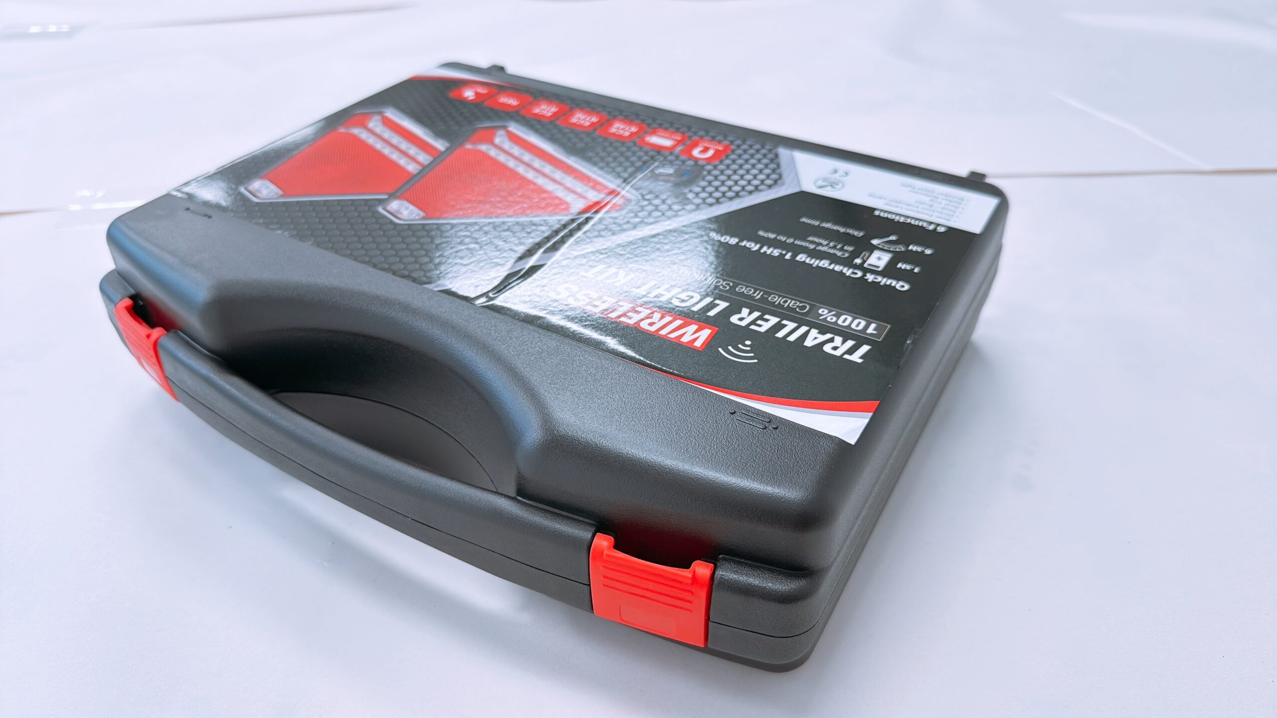 Tilt Tray Design - G20496 - LED WIRELESS TRIANGLE LIGHTING KIT 12/24V - Tow Truck Accessories