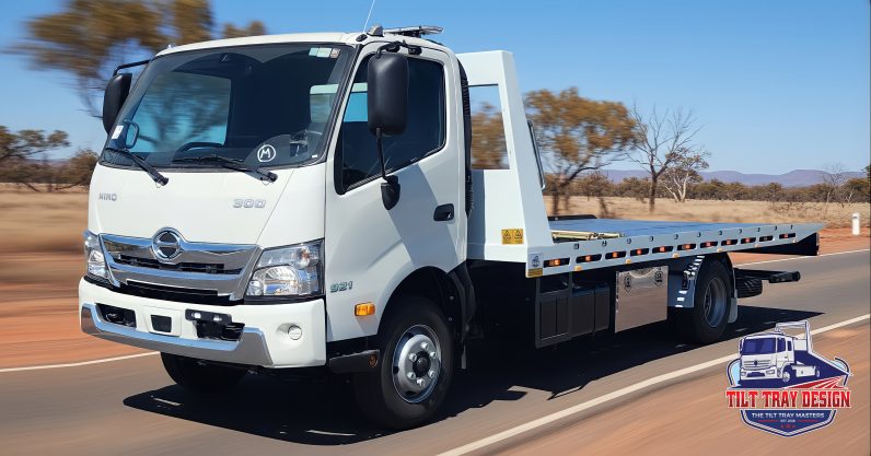 
								HINO 300 / 921 full									