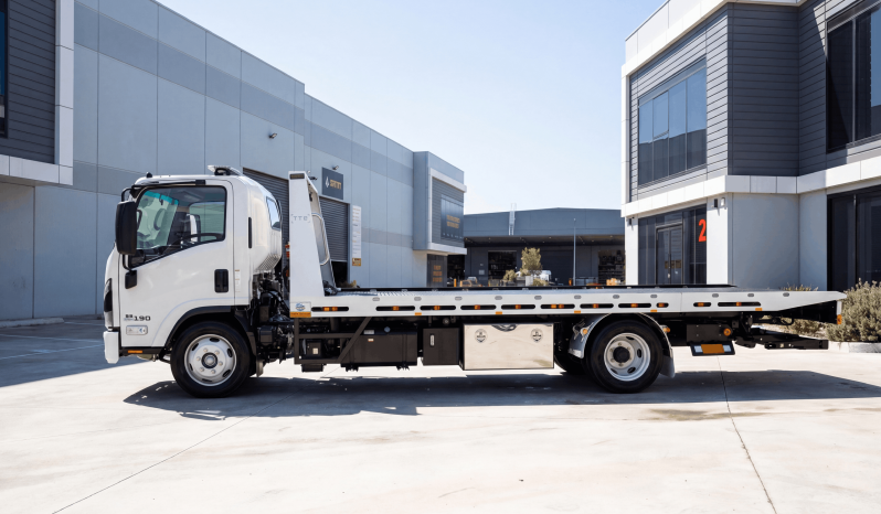 
								ISUZU NQR 2026 full									