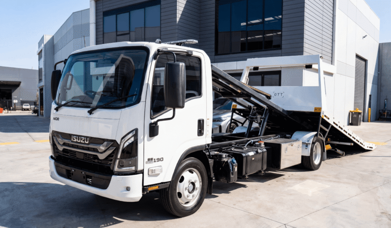 
								ISUZU NQR 2026 full									